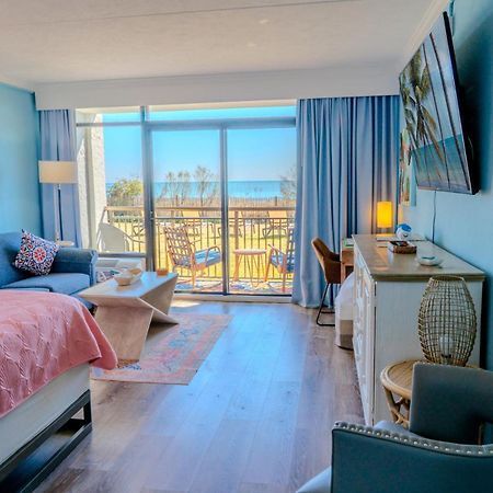 Oceanfront Suite Grande Cayman 124 미를 비치 외부 사진