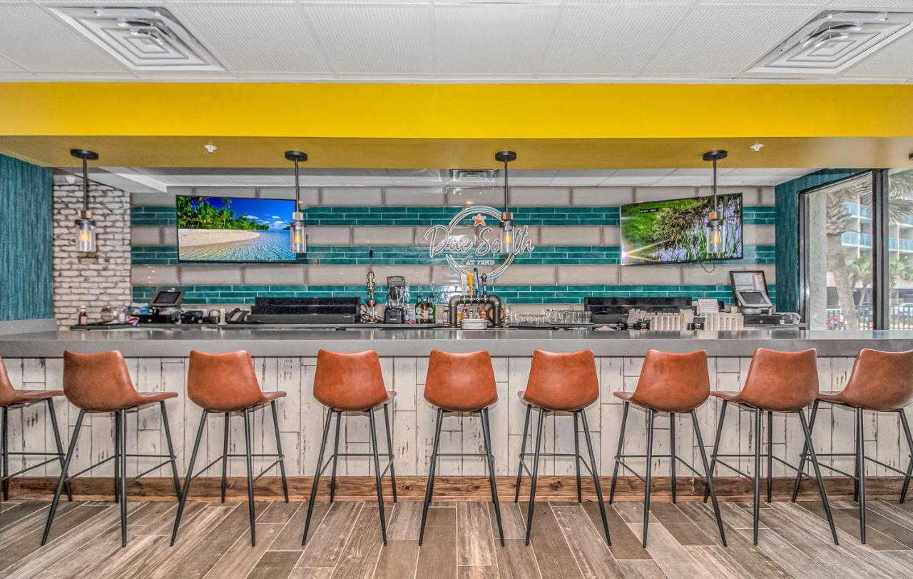 Oceanfront Suite Grande Cayman 124 미를 비치 외부 사진